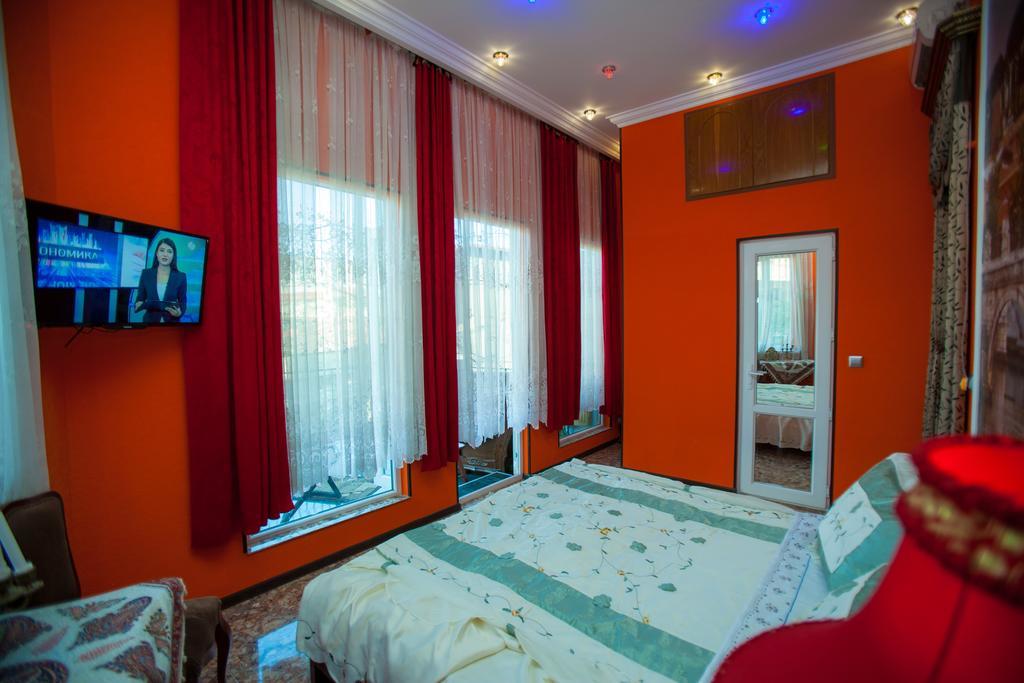 Hotel Lika Tbilisi Esterno foto