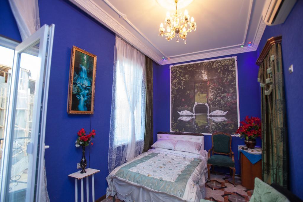 Hotel Lika Tbilisi Esterno foto